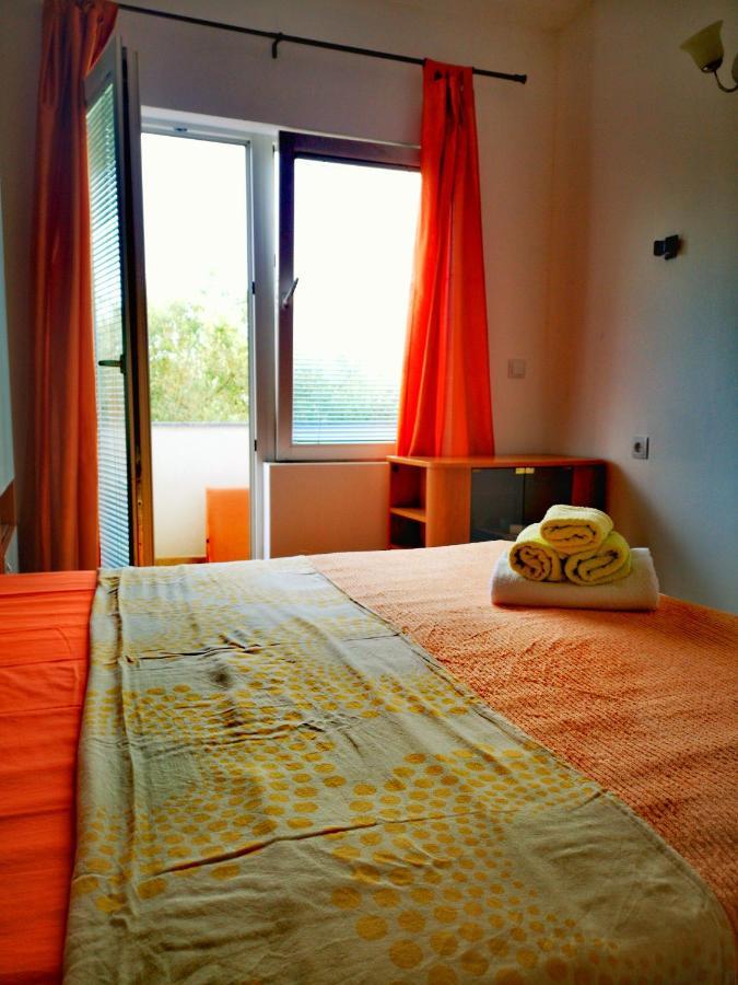 Apartments Venci Bibinje Luaran gambar